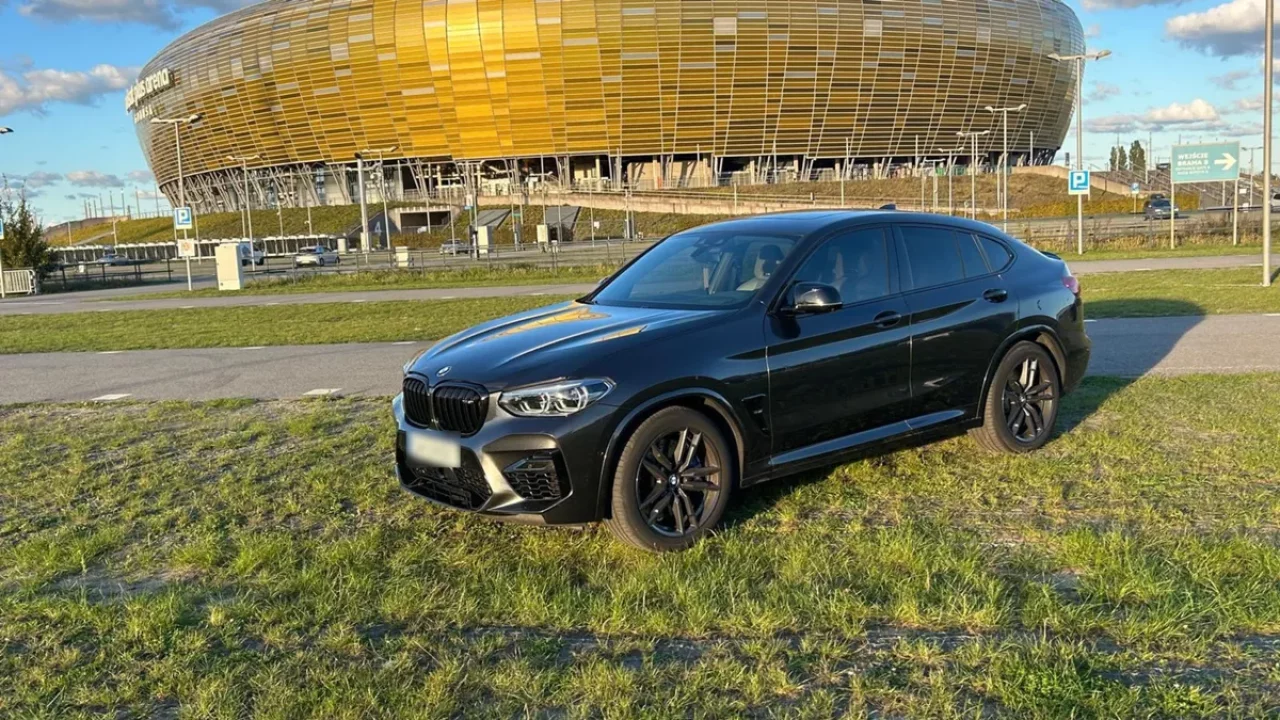 BMW-X4M-COMPETITION-2_resize.webp